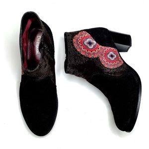 DESIGUAL Selva Black Suede Ankle Booties
